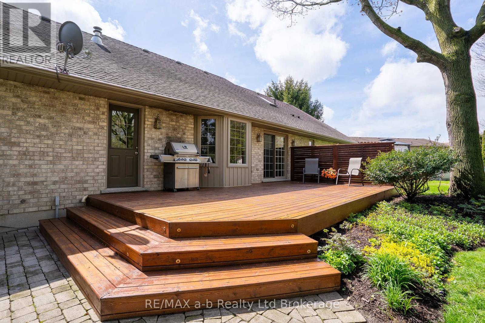 4 Otterview Drive, Norwich, Ontario  N0J 1R0 - Photo 8 - X13112344