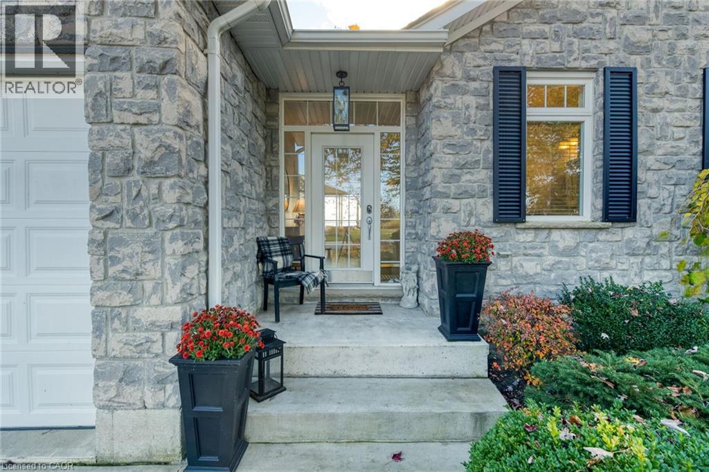 128 Brown Street, Port Dover, Ontario  N0A 1N7 - Photo 4 - 40829177