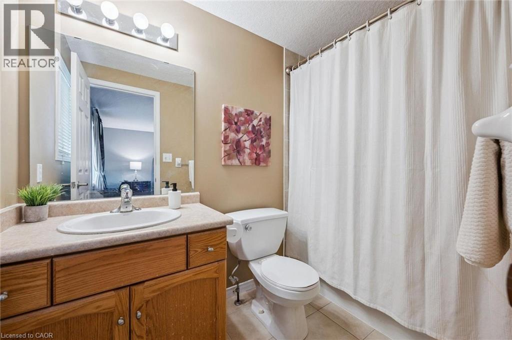 210 Dawn Avenue Unit# 38, Guelph, Ontario  N1G 5L5 - Photo 7 - 40828921