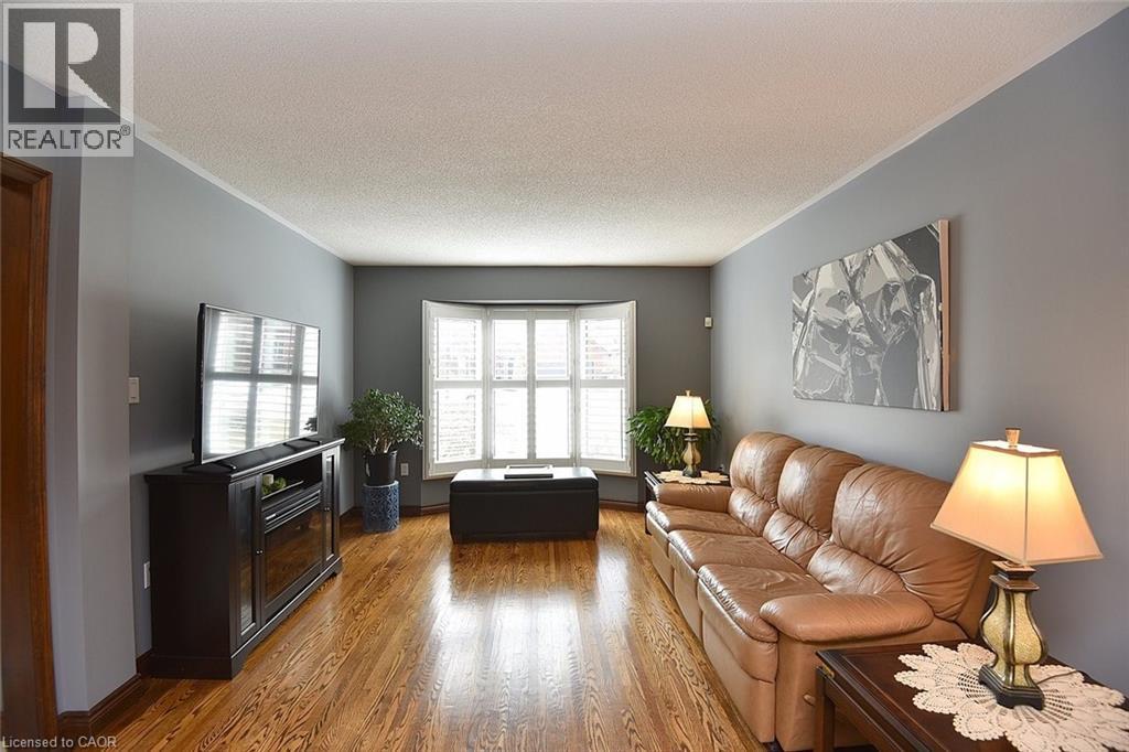36 Tommar Place, Hamilton, Ontario  L8G 5B4 - Photo 8 - 40828500
