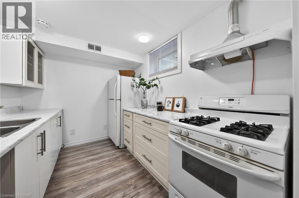 1177 Westerdam Road, Mississauga, Ontario  L4Y 2H3 - Photo 32 - 40827470
