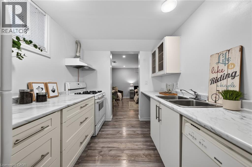 1177 Westerdam Road, Mississauga, Ontario  L4Y 2H3 - Photo 34 - 40827470