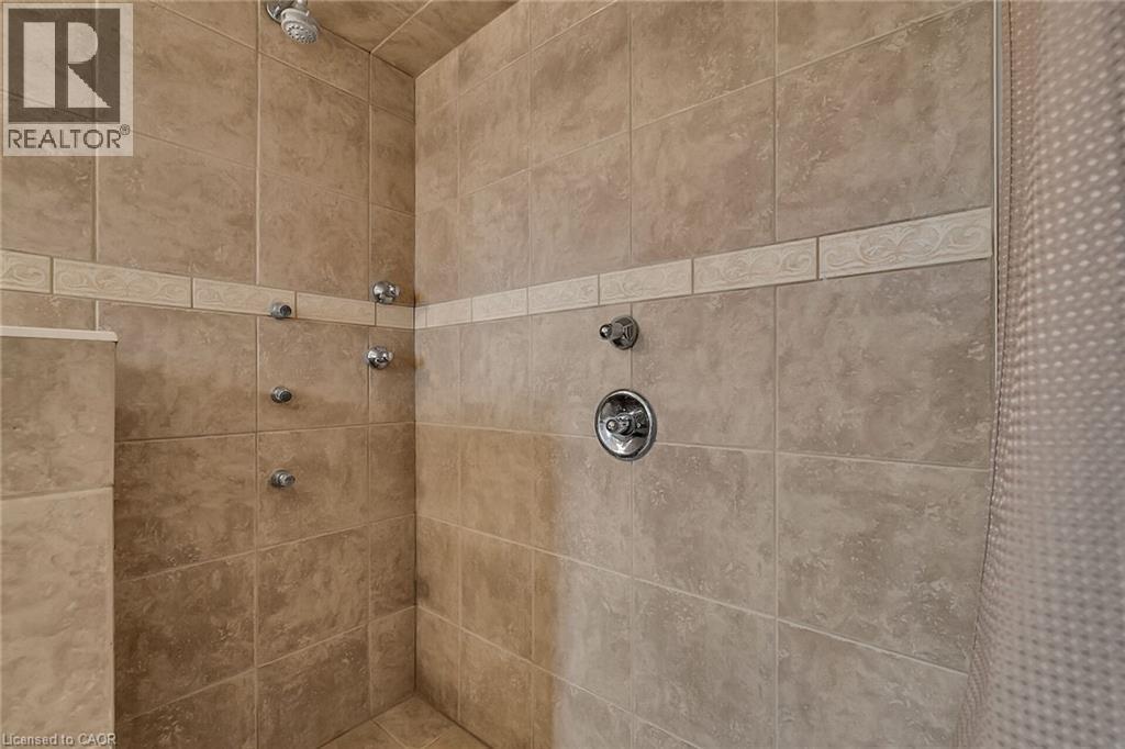 956 Banffshire Court, Kitchener, Ontario  N2R 1W8 - Photo 29 - 40829173
