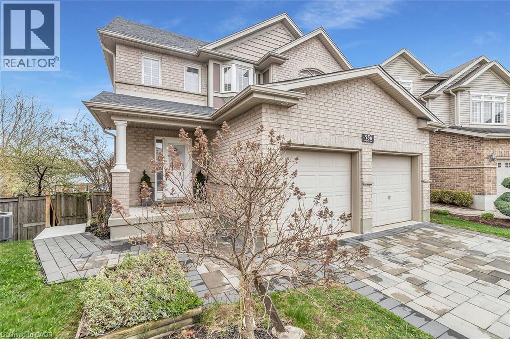 956 Banffshire Court, Kitchener, Ontario  N2R 1W8 - Photo 3 - 40829173