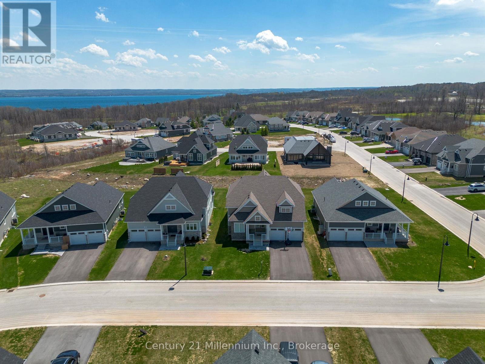 103 Laurens Lane, Georgian Bluffs, Ontario  N0H 1S0 - Photo 4 - X13112836
