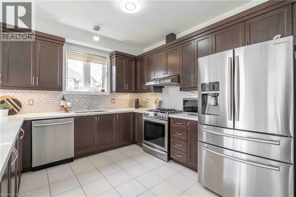 3 Narbonne Crescent, Stoney Creek, Ontario  L8J 1P0 - Photo 20 - 40829183