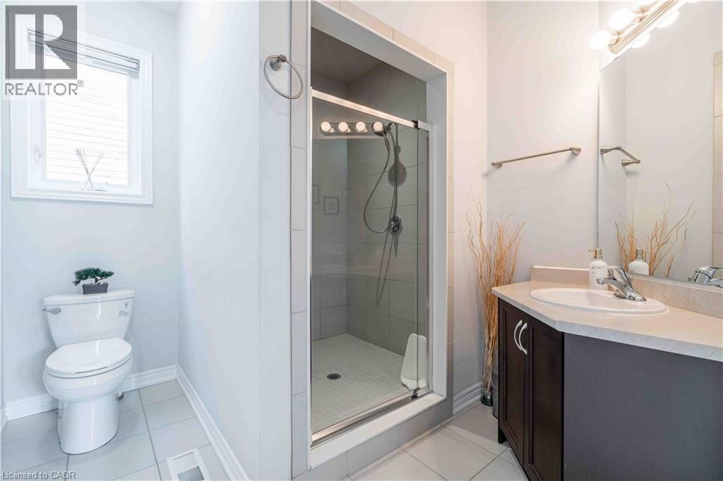 3 Narbonne Crescent, Stoney Creek, Ontario  L8J 1P0 - Photo 25 - 40829183