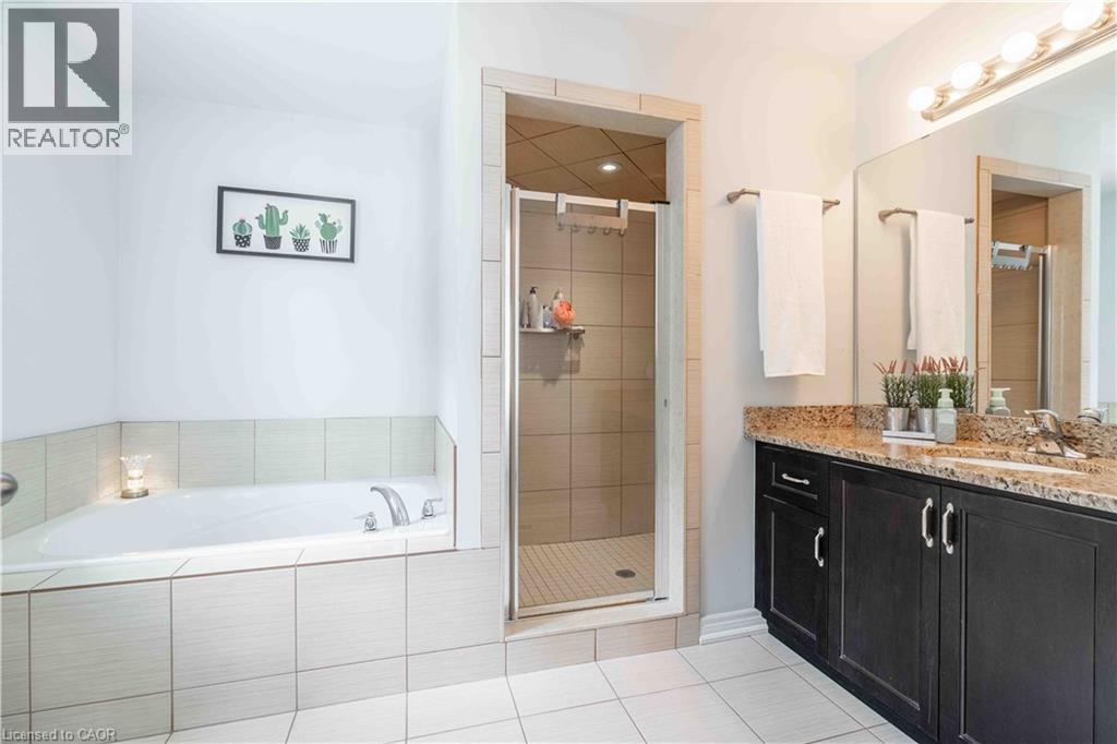 3 Narbonne Crescent, Stoney Creek, Ontario  L8J 1P0 - Photo 30 - 40829183