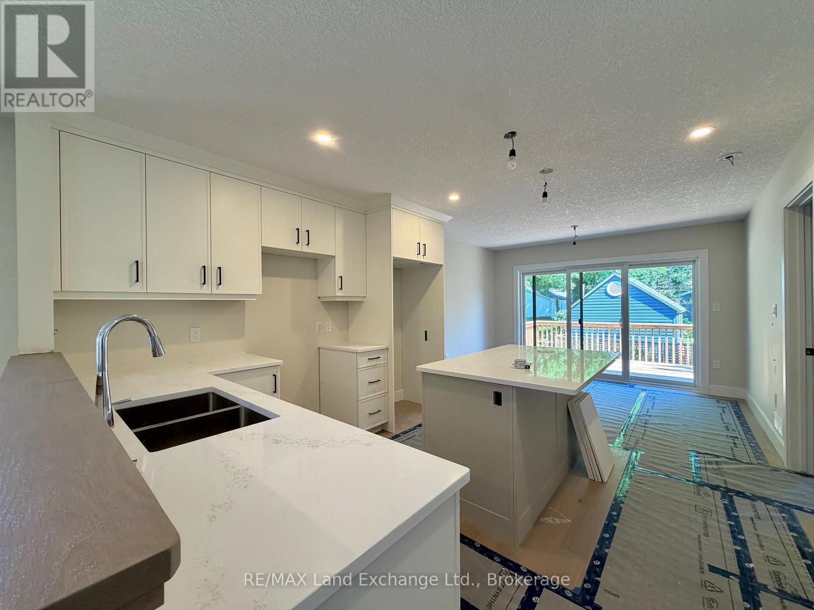 617 Hilker Street, Saugeen Shores, Ontario  N0H 2C4 - Photo 6 - X13112932