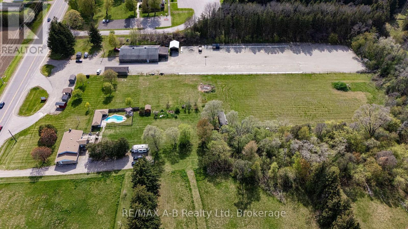 1241 - 1247 Colborne Street W, Brantford, Ontario  N3T 5L7 - Photo 27 - X13112950