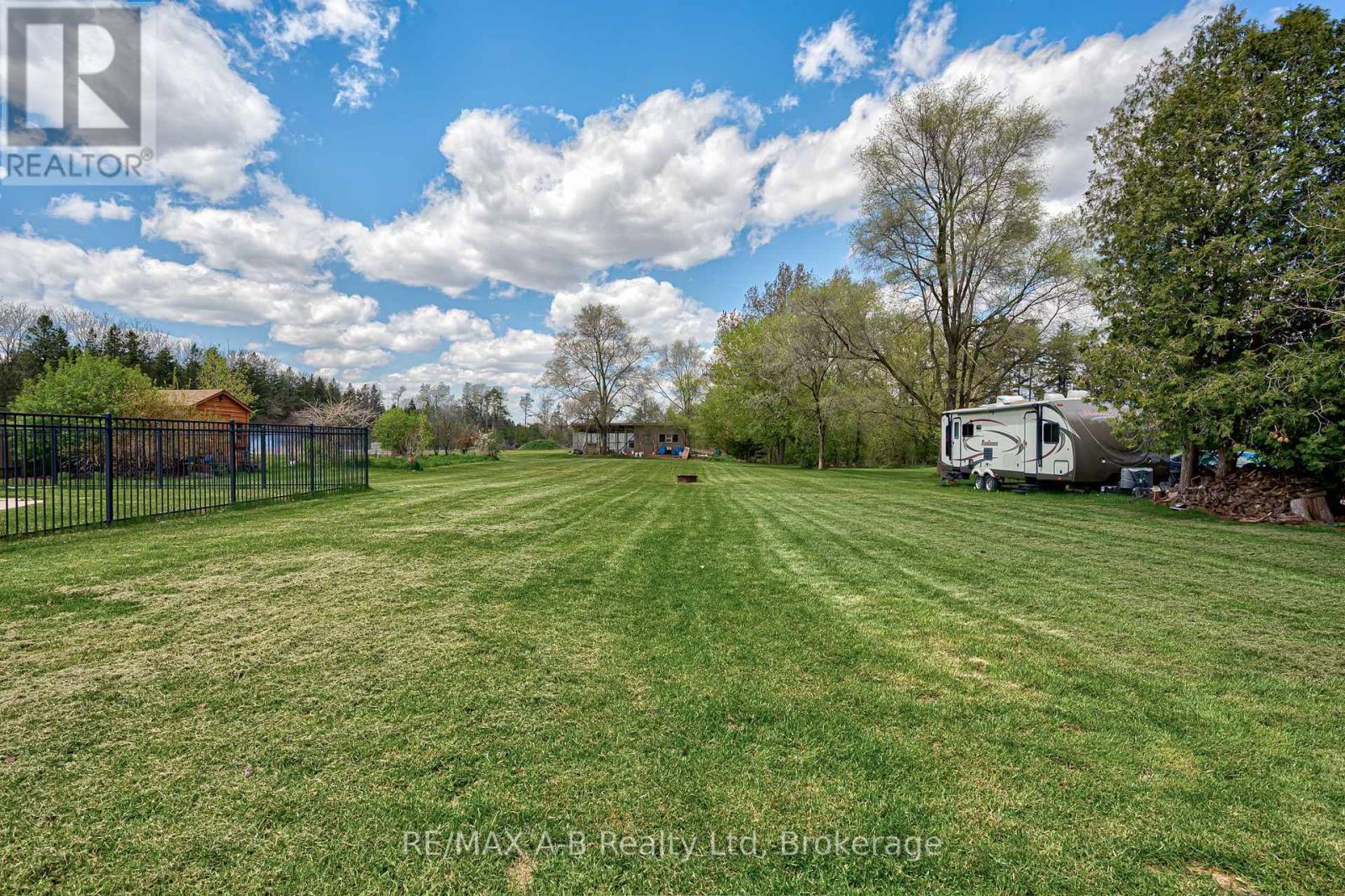 1241 - 1247 Colborne Street W, Brantford, Ontario  N3T 5L7 - Photo 38 - X13112950