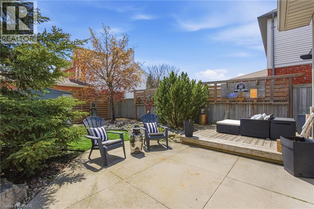 10 Rockhaven Lane, Waterdown, Ontario  L8B 0H7 - Photo 39 - 40829235