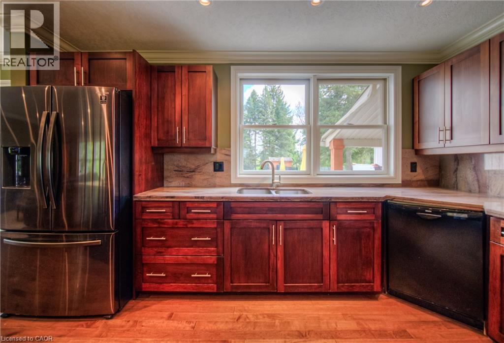 145 Riverbank Drive, Cambridge, Ontario  N3H 4R6 - Photo 15 - 40828992