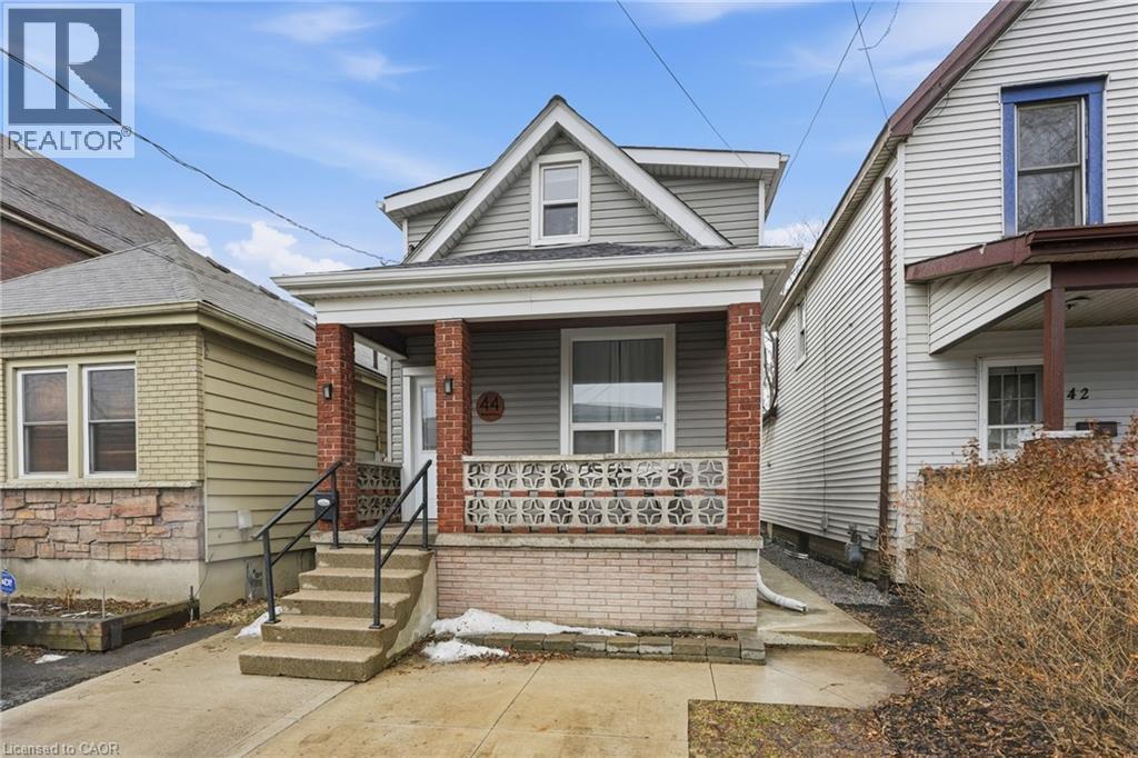 44 Whitfield Avenue, Hamilton, Ontario  L8L 4B6 - Photo 2 - 40829252