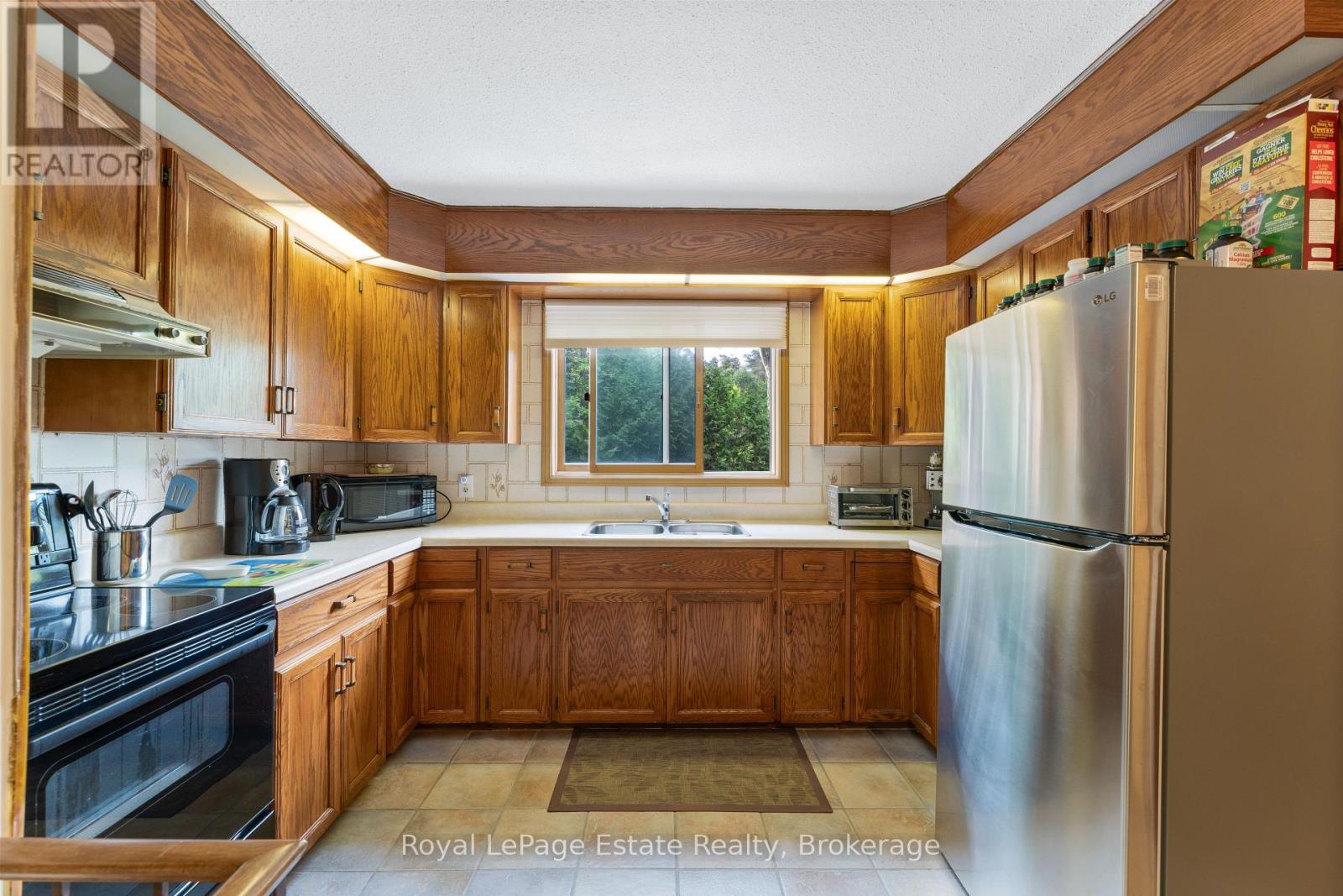 97 Dorena Crescent, South Bruce Peninsula, Ontario  N0H 2G0 - Photo 12 - X13113682