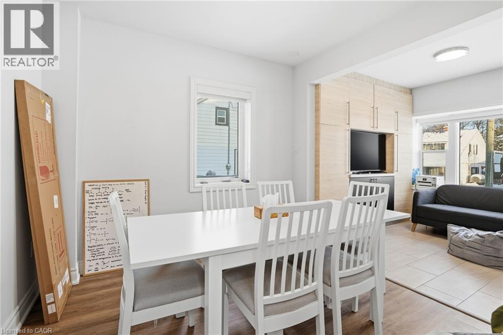 50 Broadway Avenue, Hamilton, Ontario  L8S 2V7 - Photo 11 - 40829285