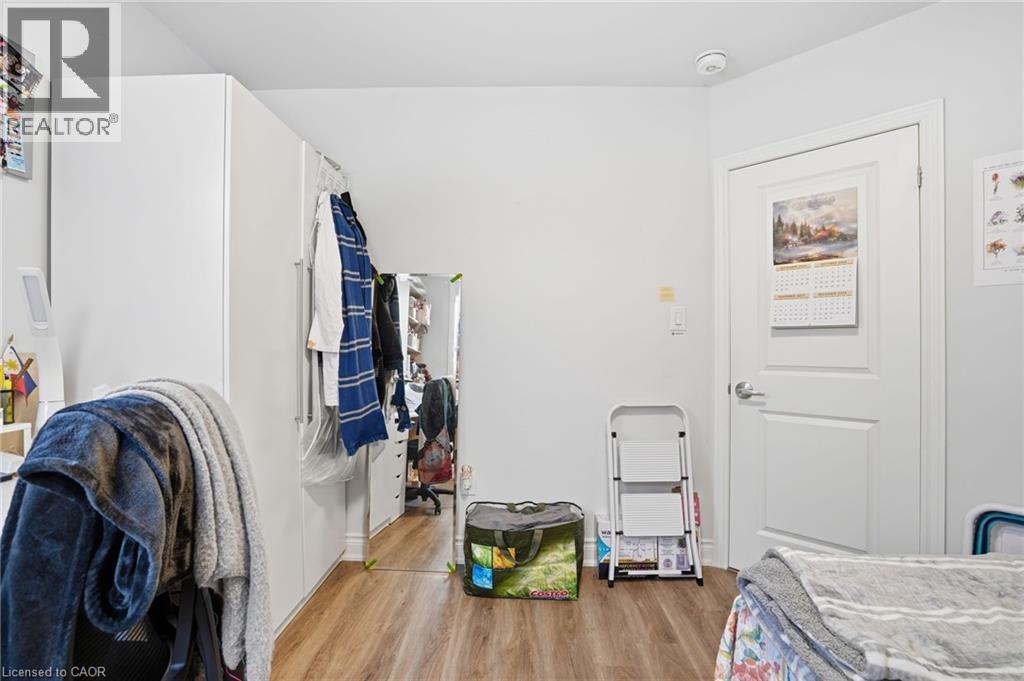 50 Broadway Avenue, Hamilton, Ontario  L8S 2V7 - Photo 13 - 40829285
