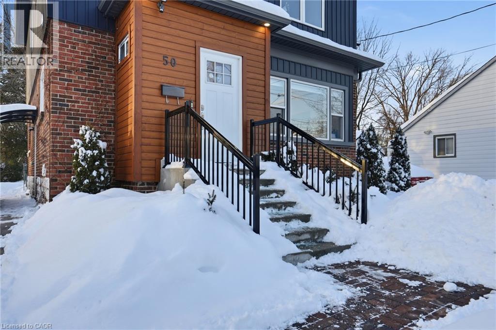 50 Broadway Avenue, Hamilton, Ontario  L8S 2V7 - Photo 3 - 40829285