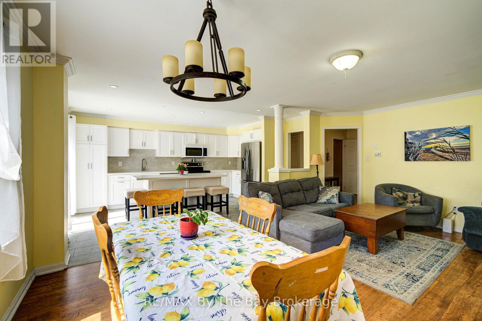 88 Wesley Avenue, Wasaga Beach, Ontario  L9Z 0B9 - Photo 14 - S13113882
