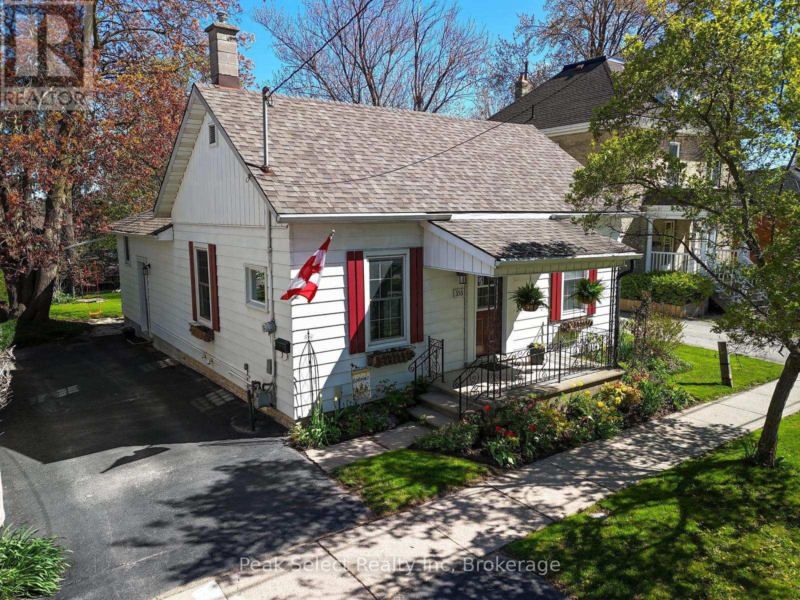 353 Queen Street E, St. Marys, Ontario  N4X 1B8 - Photo 2 - X13113880