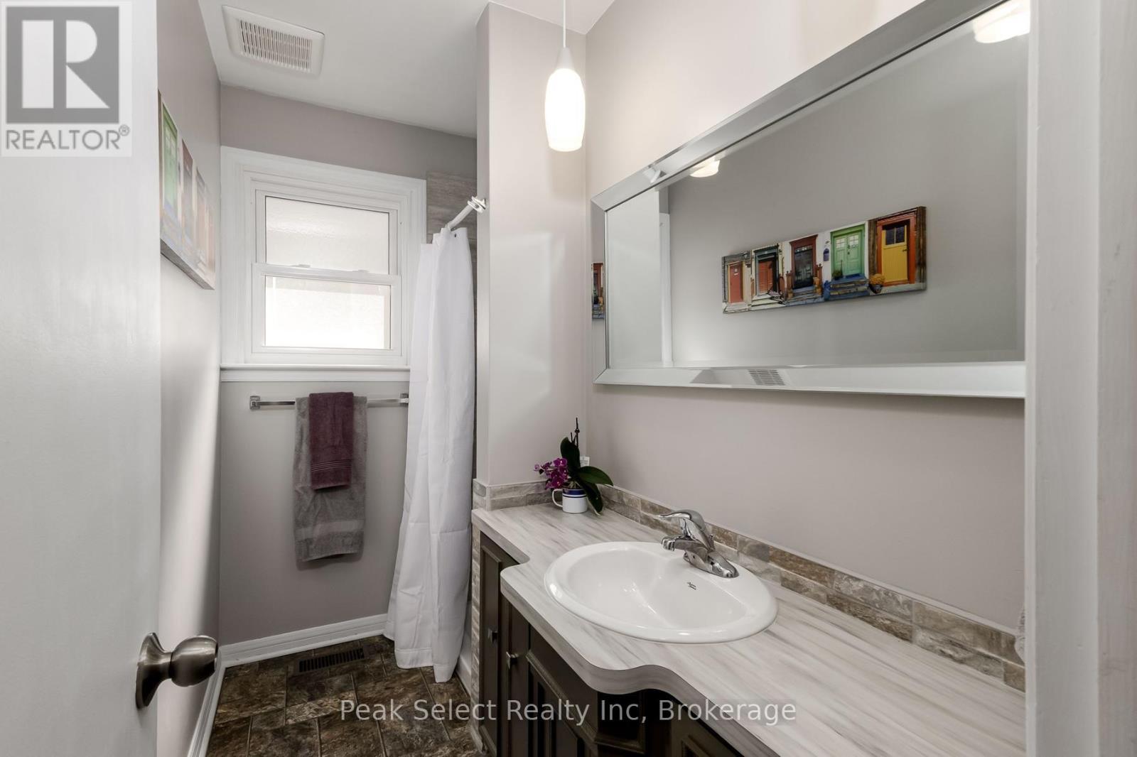 353 Queen Street E, St. Marys, Ontario  N4X 1B8 - Photo 34 - X13113880