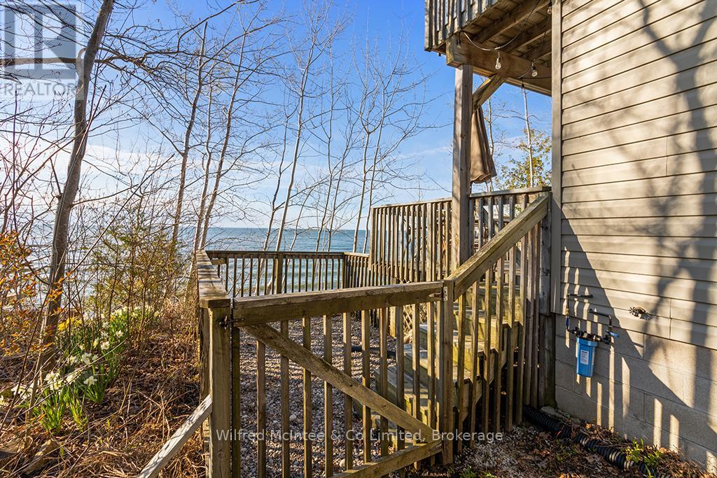 639 Bruce Road 13, Native Leased Lands, Ontario  N0H 2L0 - Photo 34 - X13114086
