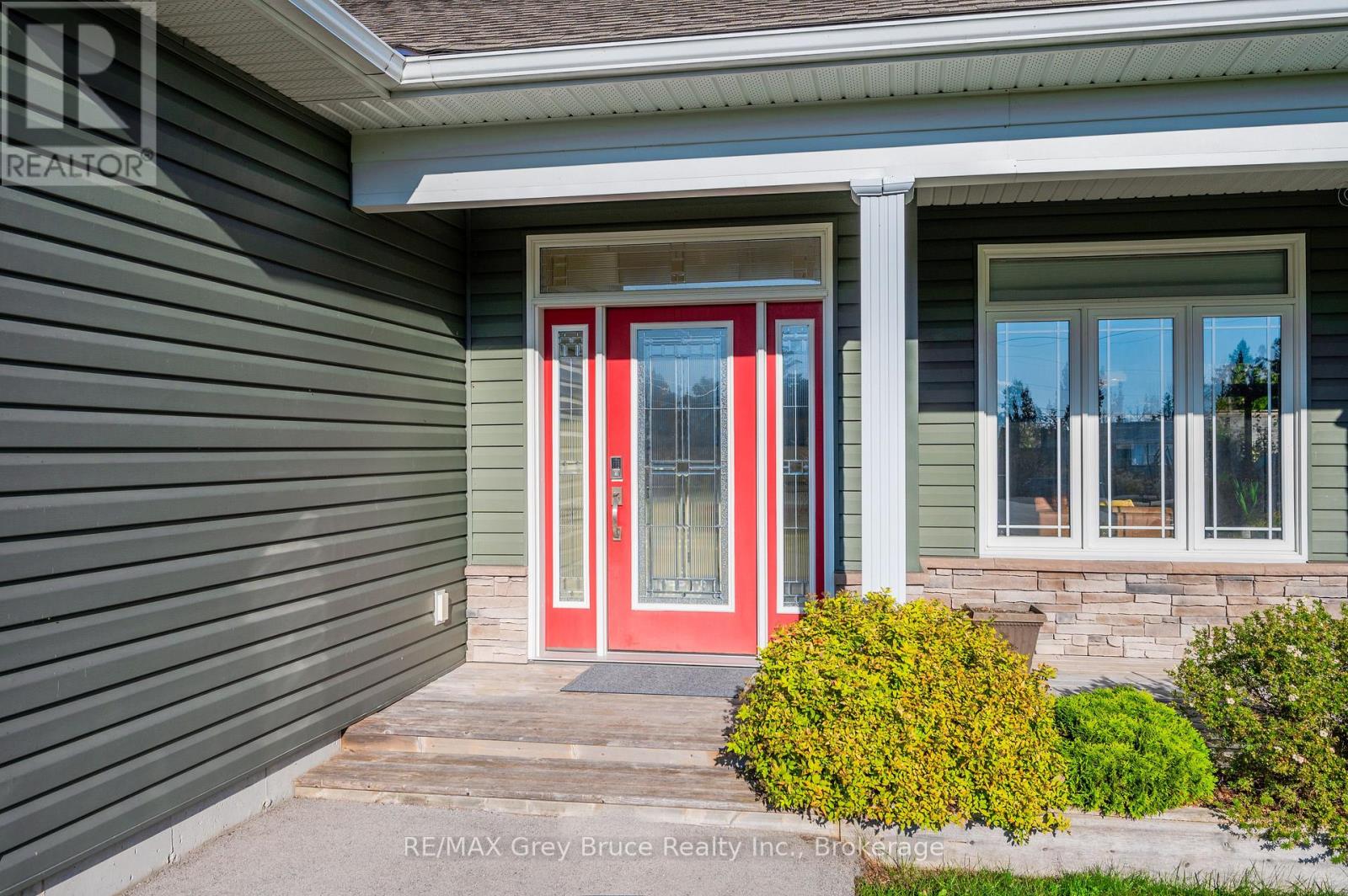 10 Williamson Place, South Bruce Peninsula, Ontario  N0H 2T0 - Photo 7 - X13114102