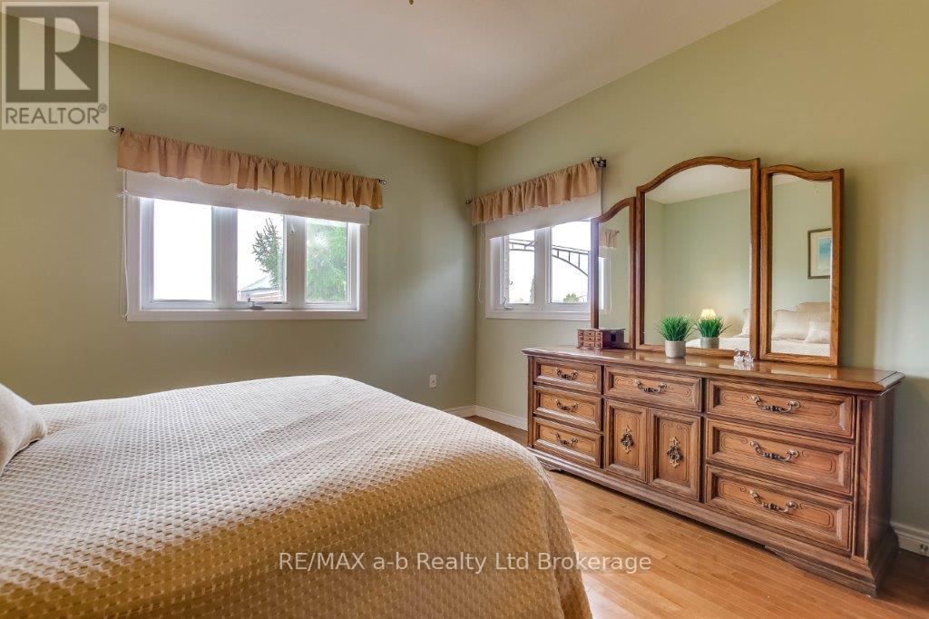 717 Garden Court Crescent, Woodstock, Ontario  N4T 0A2 - Photo 14 - X13114290