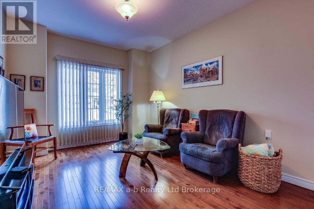 717 Garden Court Crescent, Woodstock, Ontario  N4T 0A2 - Photo 17 - X13114290