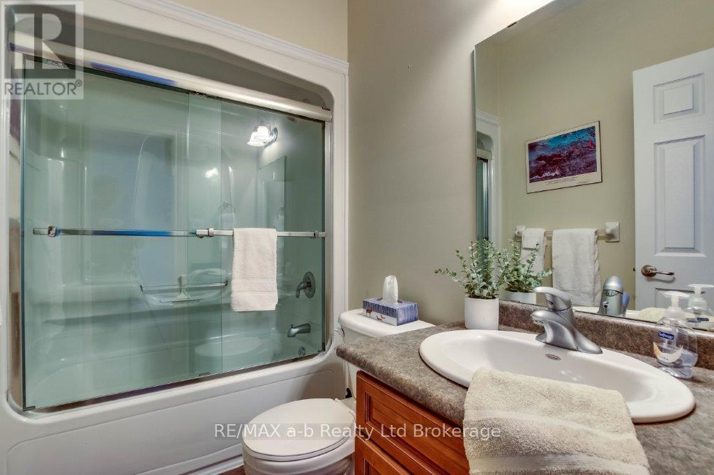 717 Garden Court Crescent, Woodstock, Ontario  N4T 0A2 - Photo 18 - X13114290