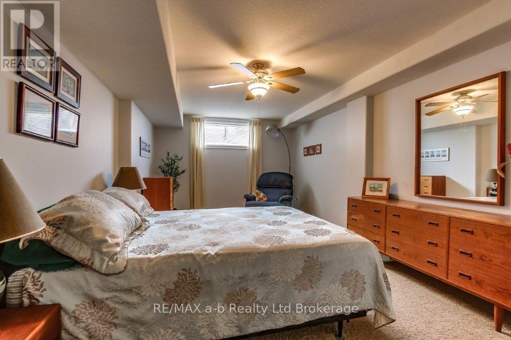 717 Garden Court Crescent, Woodstock, Ontario  N4T 0A2 - Photo 23 - X13114290
