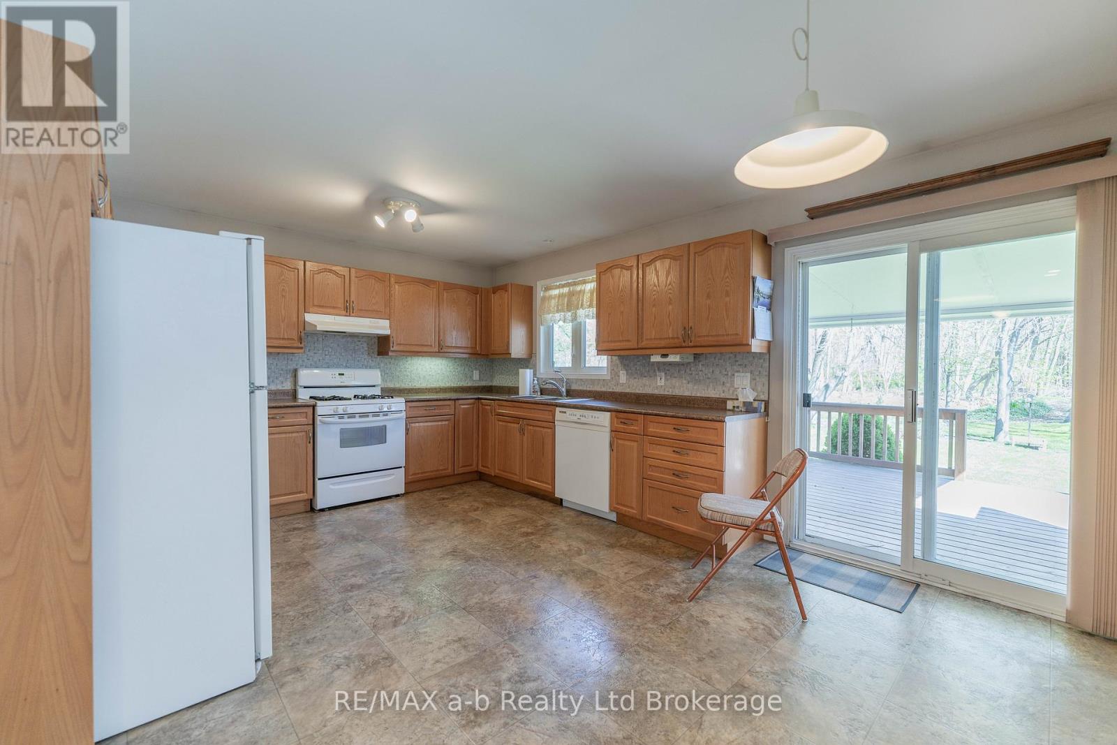 44 Beech Boulevard, Tillsonburg, Ontario  N4G 5R8 - Photo 14 - X13114782