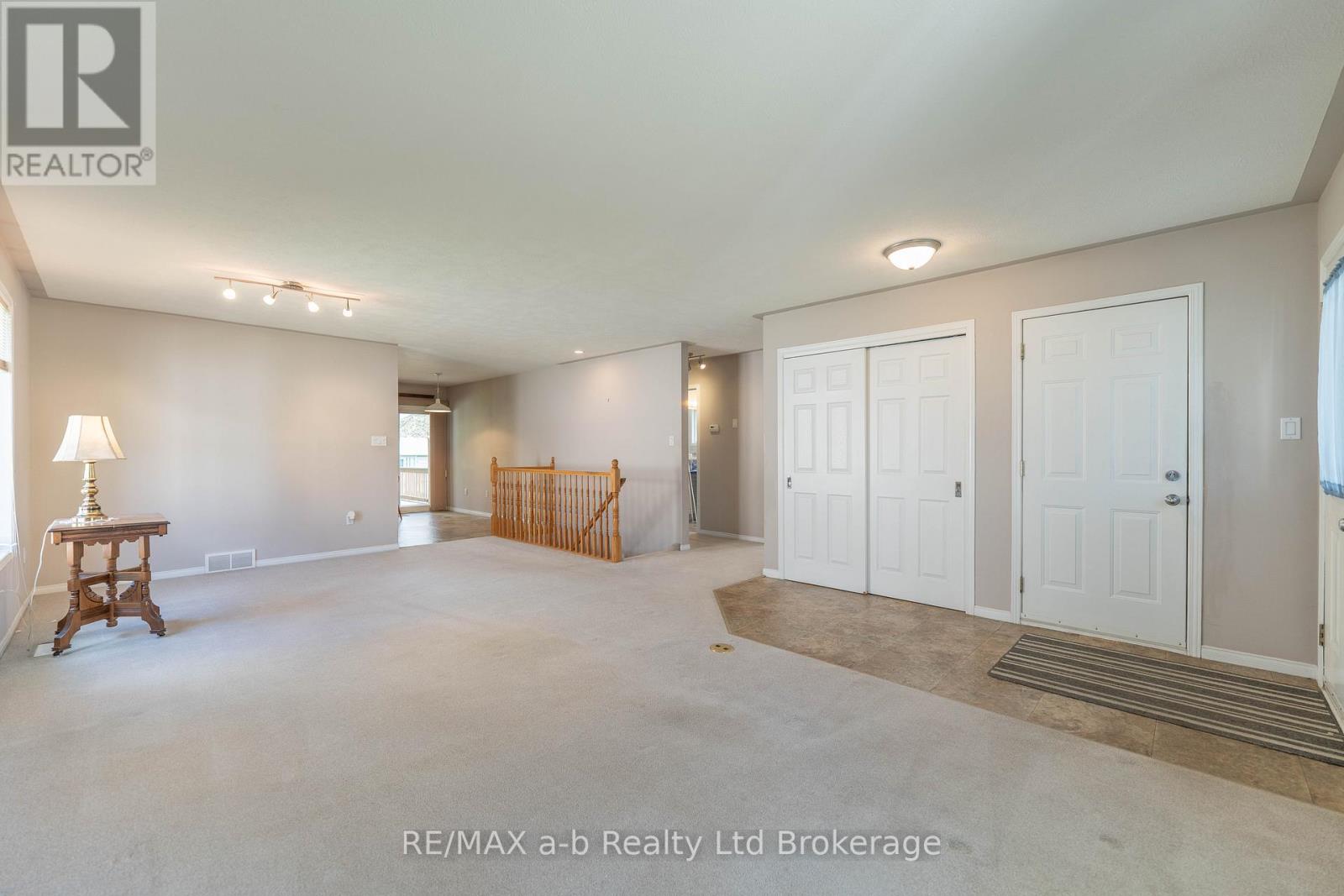 44 Beech Boulevard, Tillsonburg, Ontario  N4G 5R8 - Photo 9 - X13114782