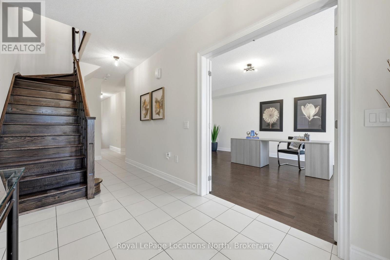 118 Puccini Drive, Richmond Hill, Ontario  L4E 0W3 - Photo 7 - N13114768