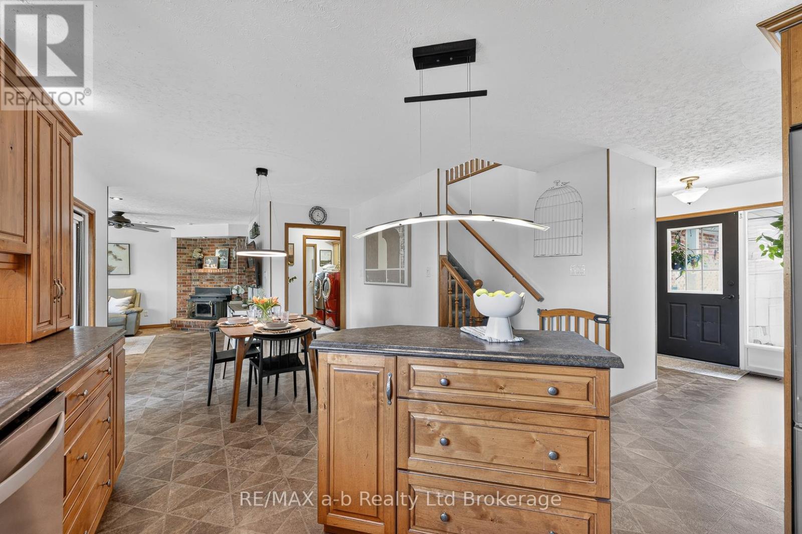403745 Union Road, Ingersoll, Ontario  N5C 3J7 - Photo 12 - X13114978