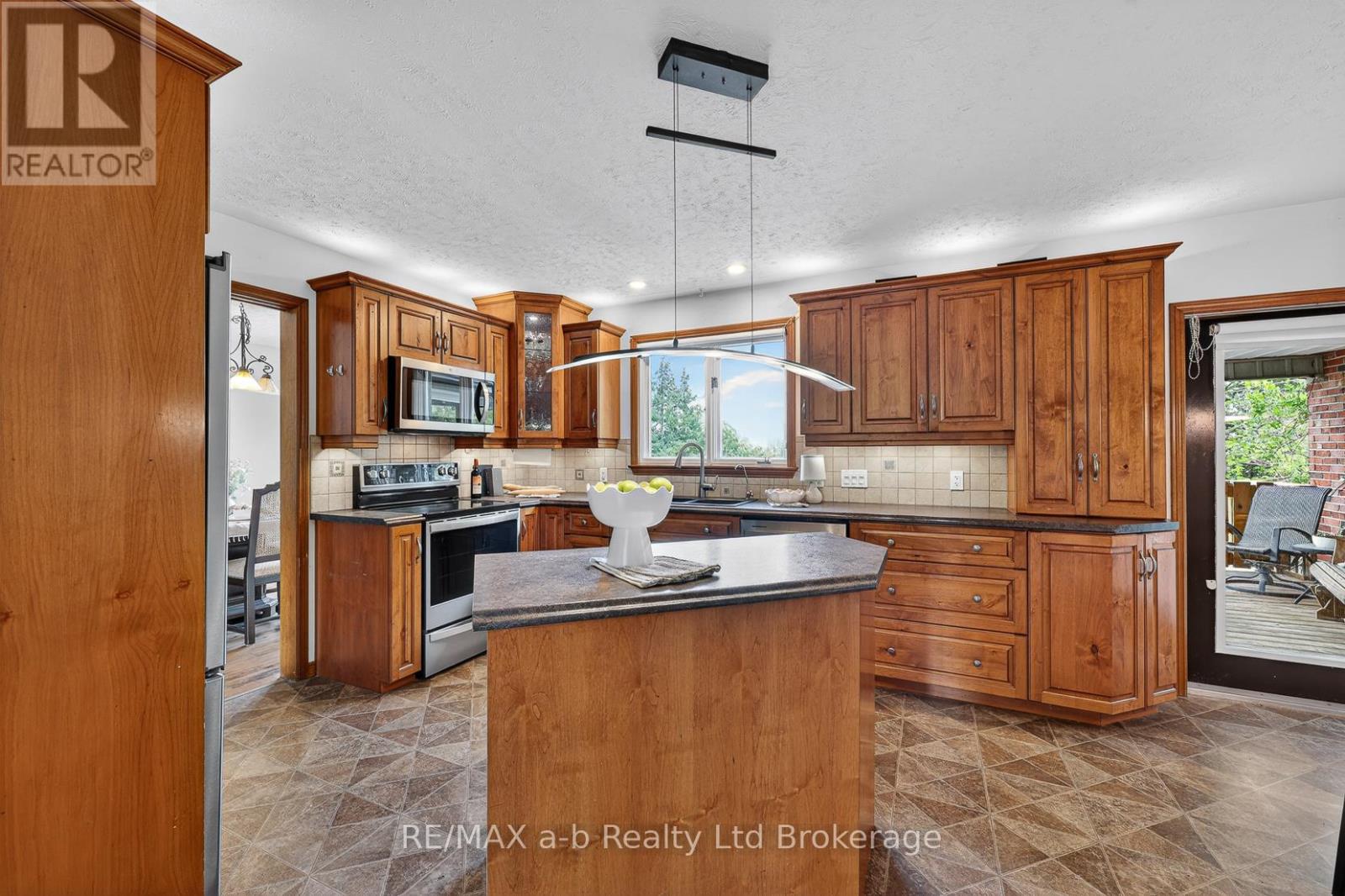 403745 Union Road, Ingersoll, Ontario  N5C 3J7 - Photo 14 - X13114978