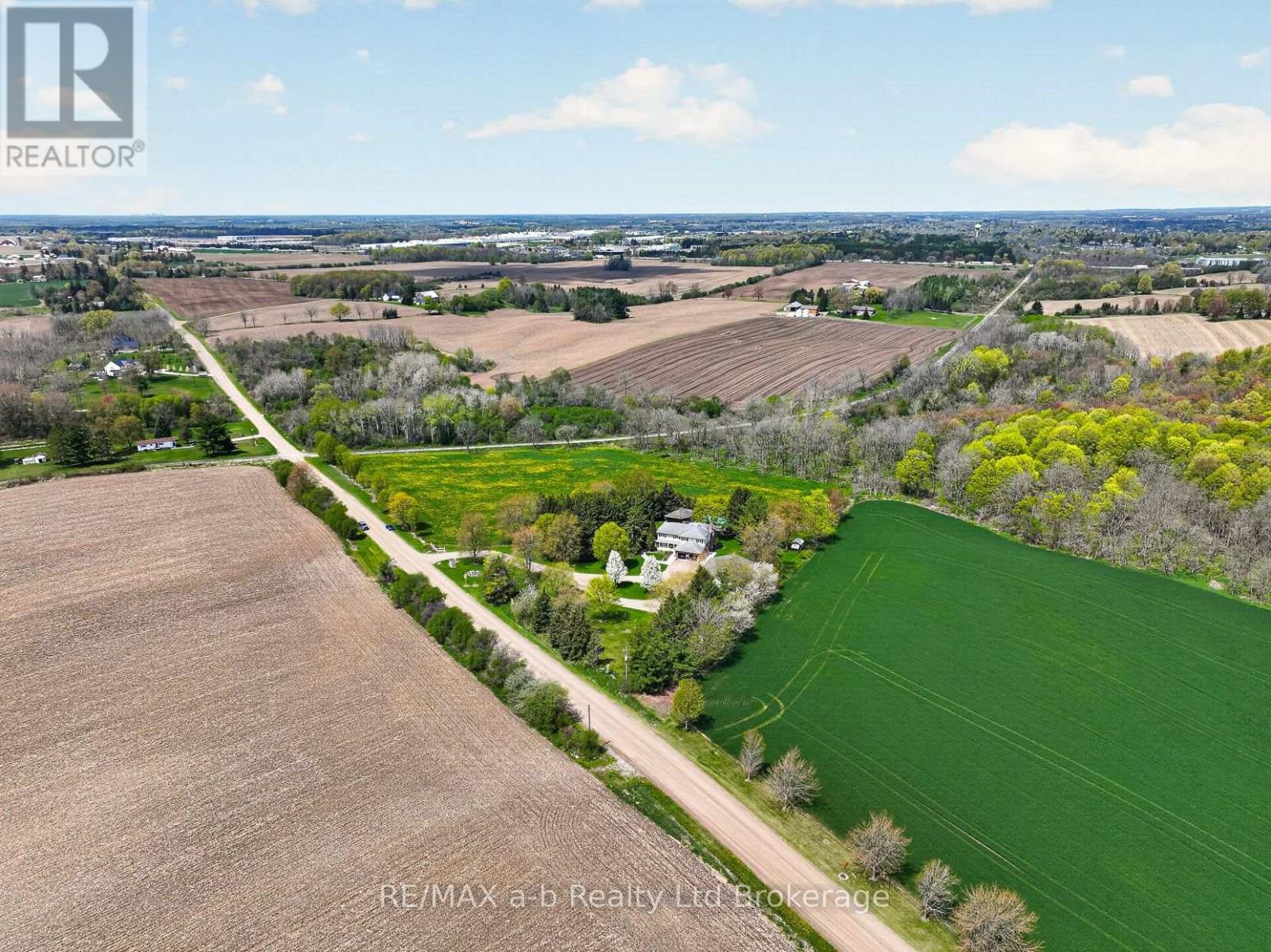 403745 Union Road, Ingersoll, Ontario  N5C 3J7 - Photo 2 - X13114978