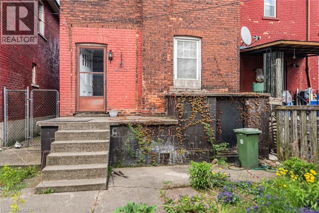 39 Arthur Avenue N, Hamilton, Ontario  L8L 6C7 - Photo 38 - 40829352