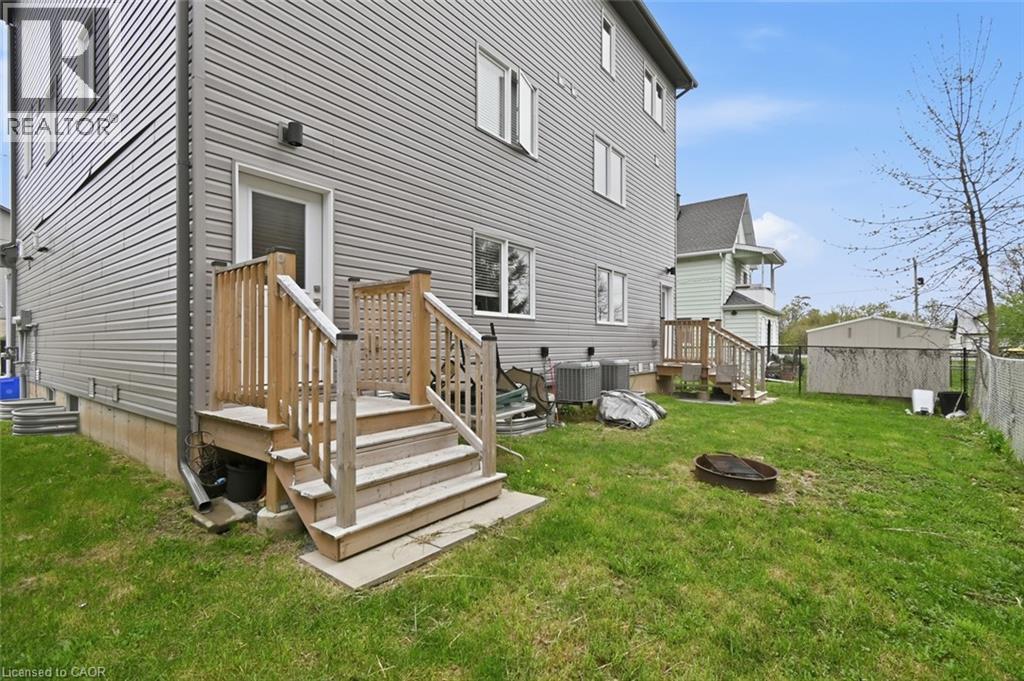 3 Hagar Street, Thorold, Ontario  L2V 3J3 - Photo 48 - 40826273