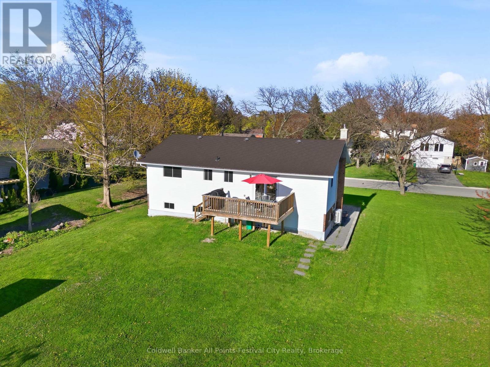 306 Lakeside Drive, Goderich, Ontario  N7A 3X7 - Photo 43 - X13115646