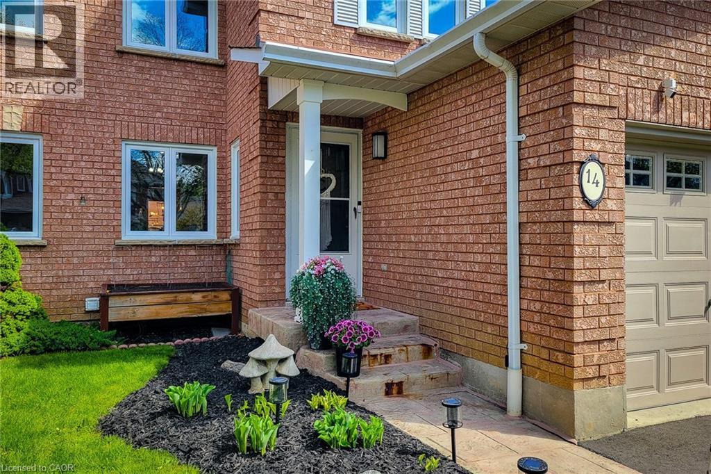 7 Davidson Boulevard Unit# 14, Dundas, Ontario  L9H 6Y7 - Photo 2 - 40828479