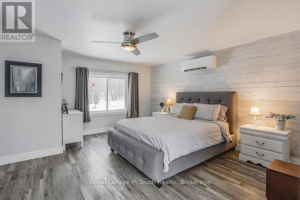 36 Meadows Avenue, Tay, Ontario  L0K 2C0 - Photo 7 - S13115790