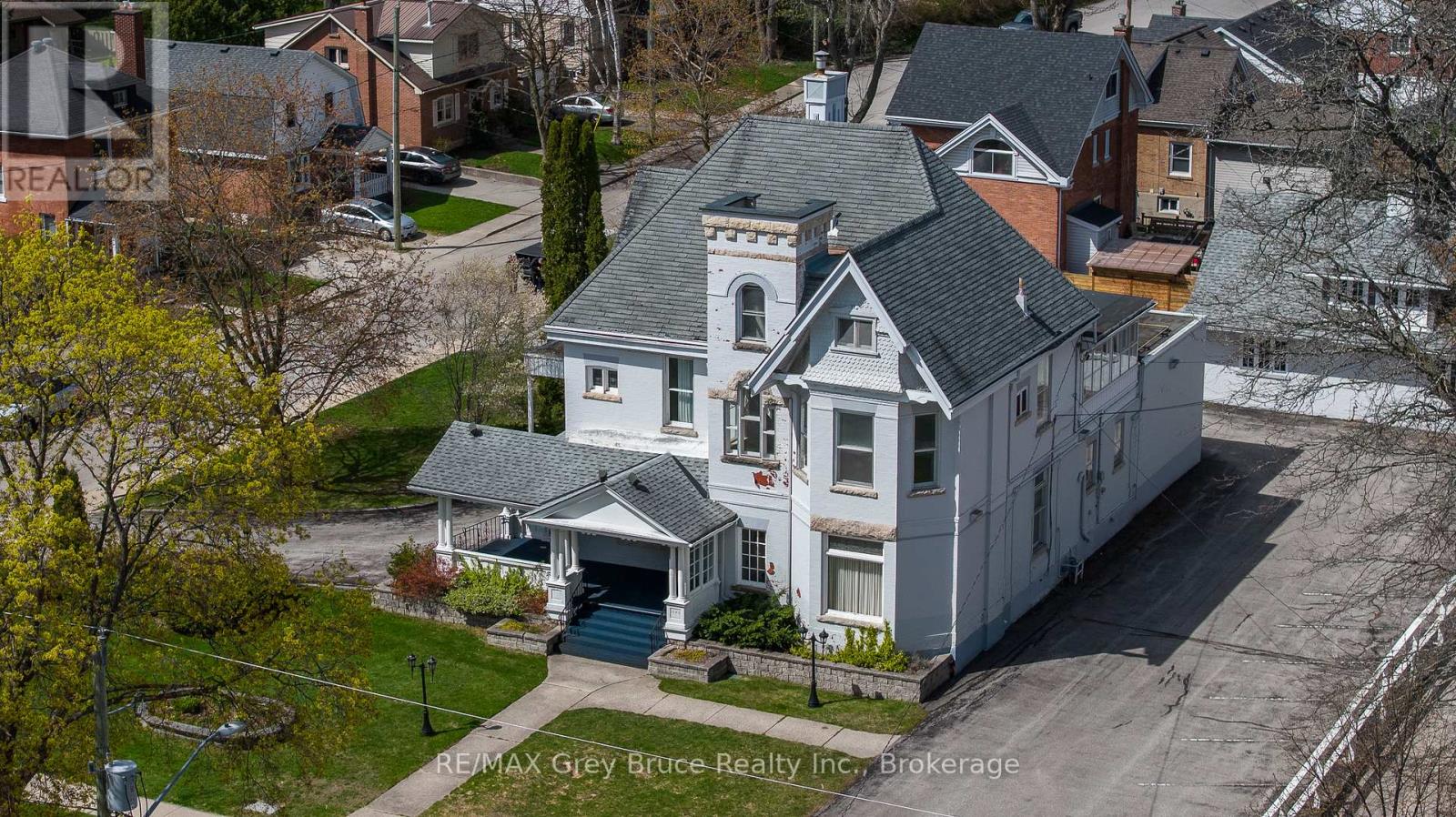 1178 4th Avenue W, Owen Sound, Ontario  N4K 4W5 - Photo 2 - X13115918