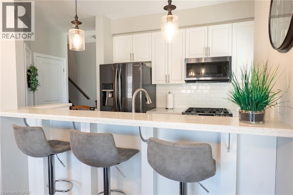 4 Garlent Avenue, Ancaster, Ontario  L9G 3K9 - Photo 2 - 40829389
