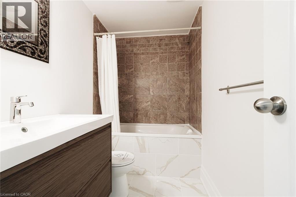 1532 Lancaster Drive Unit# 41, Oakville, Ontario  L6H 2Z3 - Photo 25 - 40829376