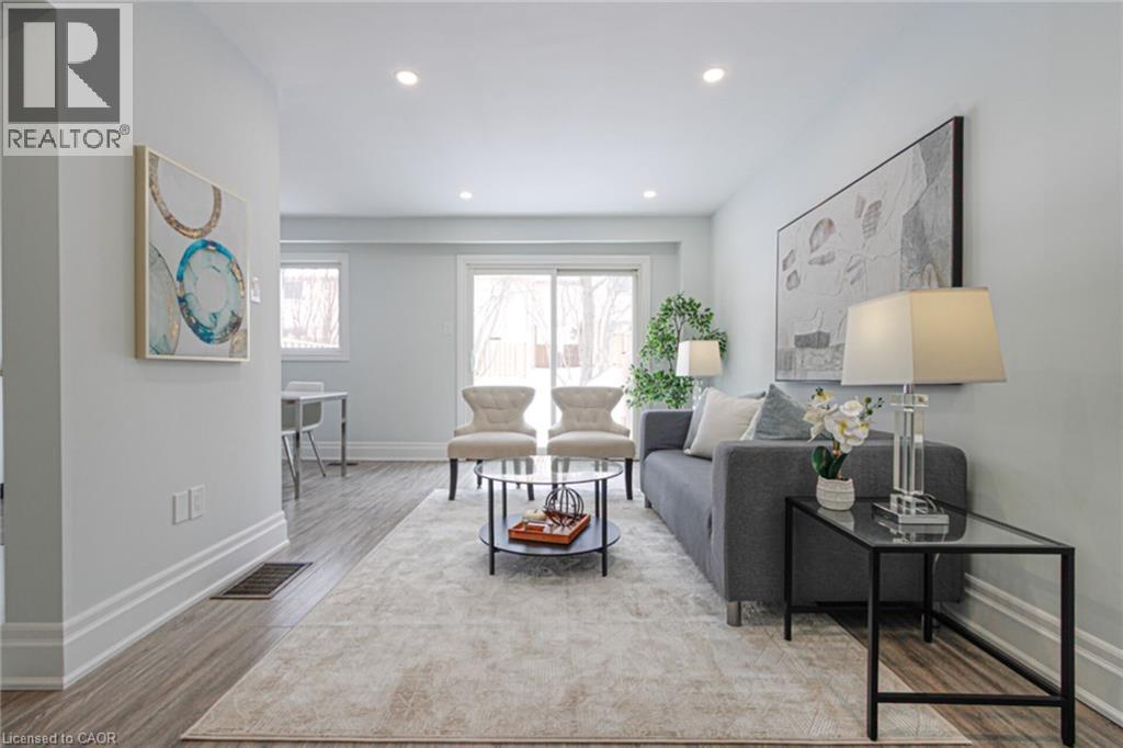 1532 Lancaster Drive Unit# 41, Oakville, Ontario  L6H 2Z3 - Photo 6 - 40829376
