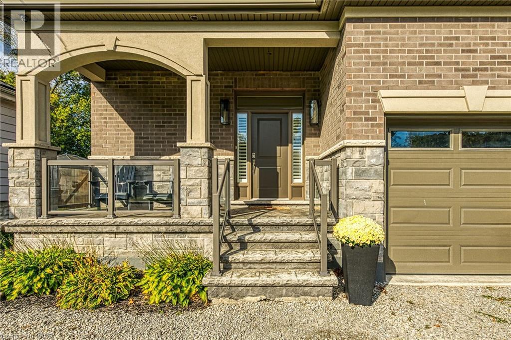 18 David Avenue, Hamilton, Ontario  L9A 3V1 - Photo 3 - 40818753