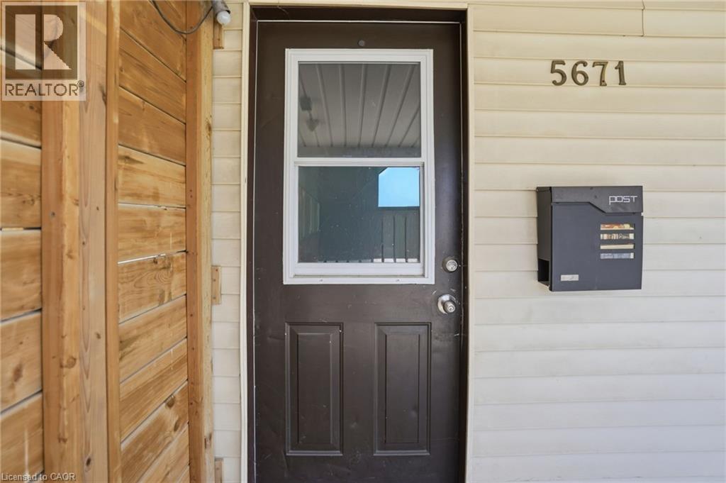 5671 Desson Avenue, Niagara Falls, Ontario  L2G 3T3 - Photo 4 - 40829125