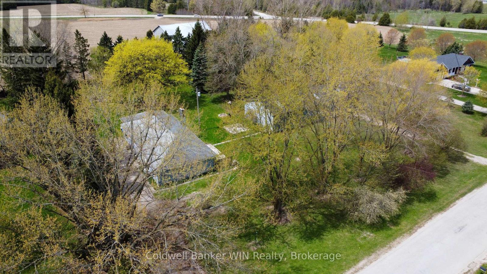186 Mcfarlin Drive, West Grey, Ontario  N0G 2L0 - Photo 40 - X13116286