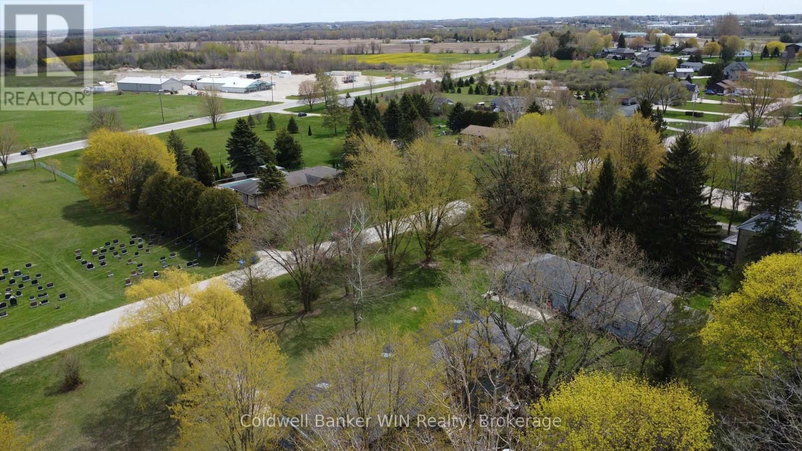 186 Mcfarlin Drive, West Grey, Ontario  N0G 2L0 - Photo 44 - X13116286